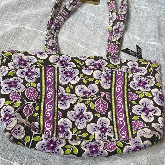 Vera Bradley Plum Petals Designer Little Betsy Bag PRELOVED w/callouts Fall 2011 - Picture 13 of 13